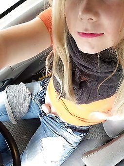 Staggering girlfriend is giving blowjob